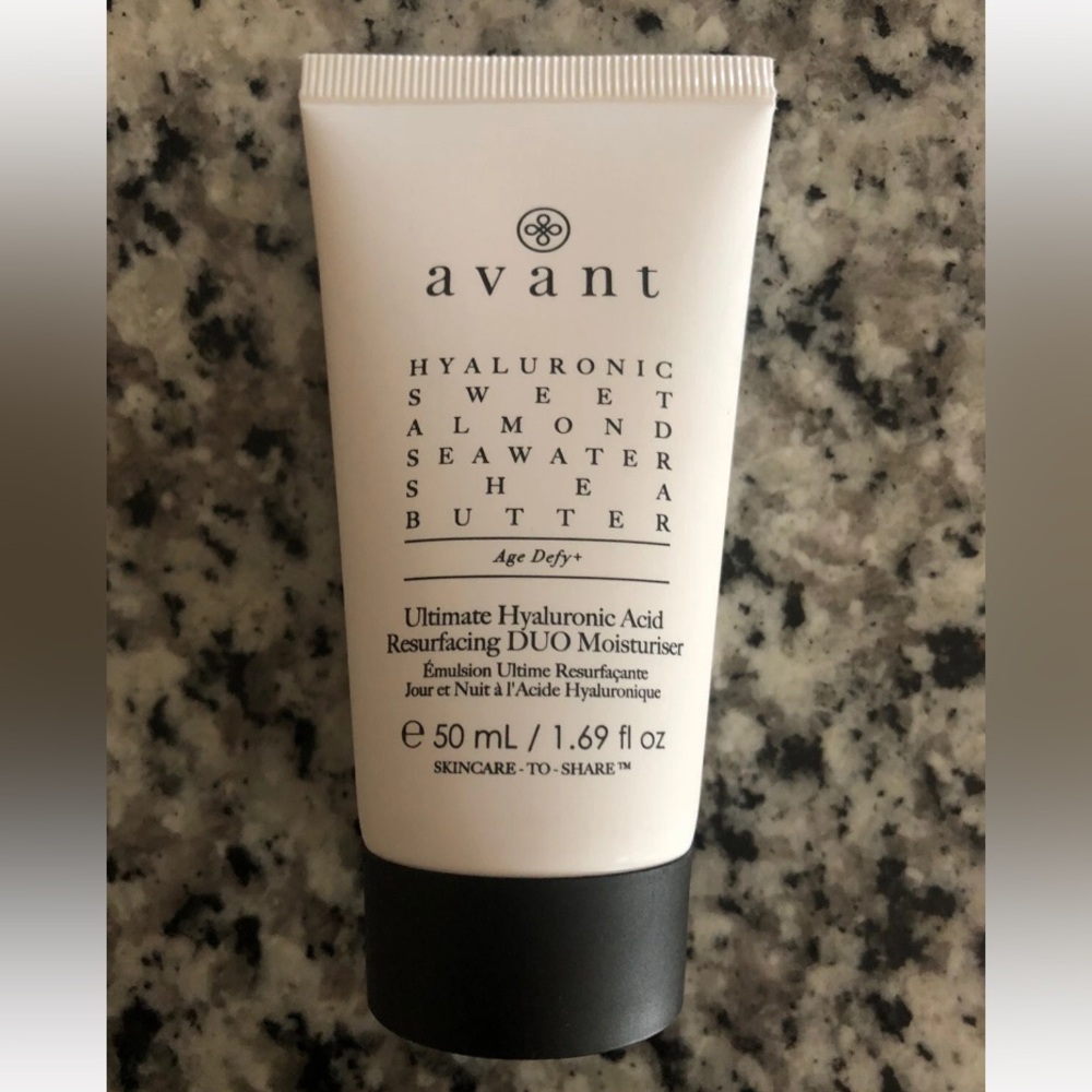 AVANT Hyaluronic Acid Resurfacing Duo Moisturizer 1.69 oz 50ml ~ New!! ❤️